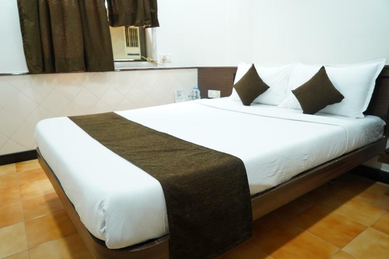 Sharda Residency Hotel Mumbai Luaran gambar
