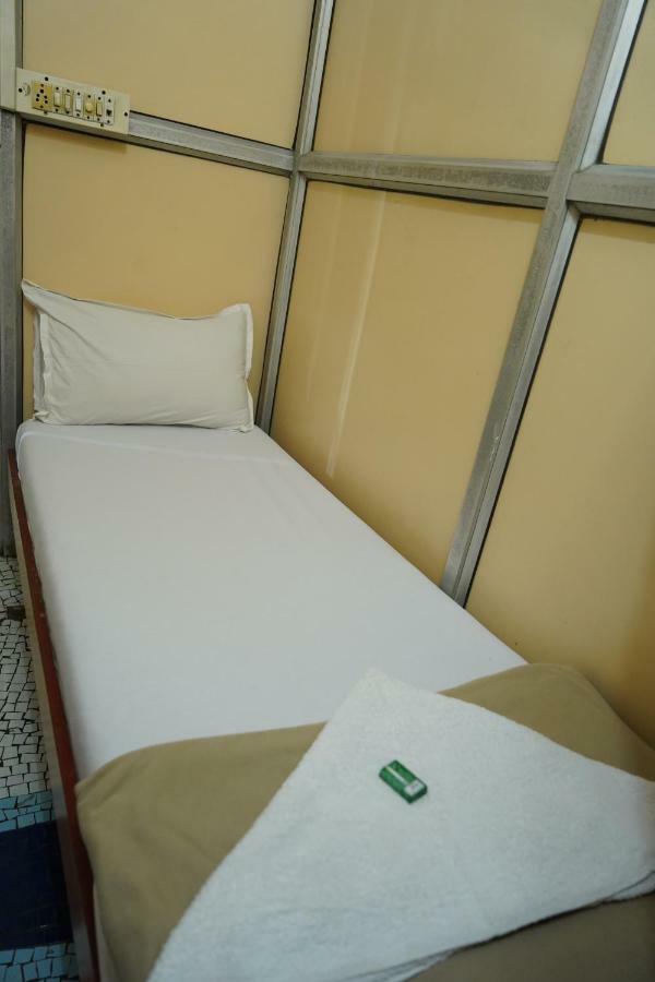 Sharda Residency Hotel Mumbai Luaran gambar